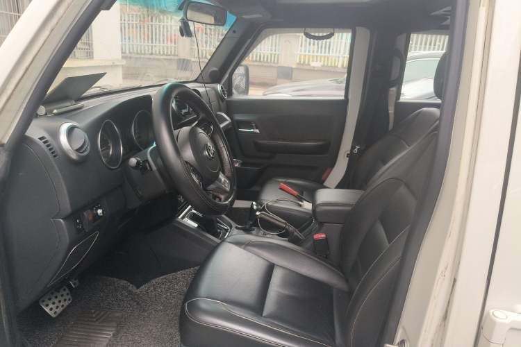 Used BAIC Off-Road BJ40 2016 40L 2.3T Automatic All-Wheel Drive Premium Edition