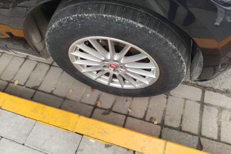 Used Jaguar F-PACE 2018 2.0T Four-Wheel Drive Urban Luxury Edition