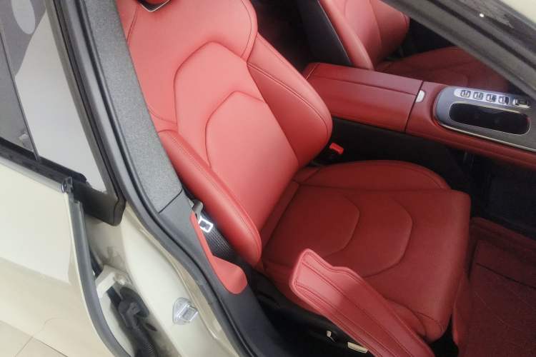 Used Xiaomi Auto SU7 2024 Rear-Drive Ultra-Long Range Advanced Pro-Level Intelligent Driving Version