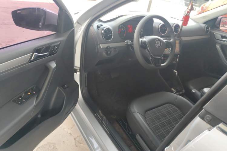 Used Volkswagen Jetta 2017 1.5L Automatic Comfort Model
