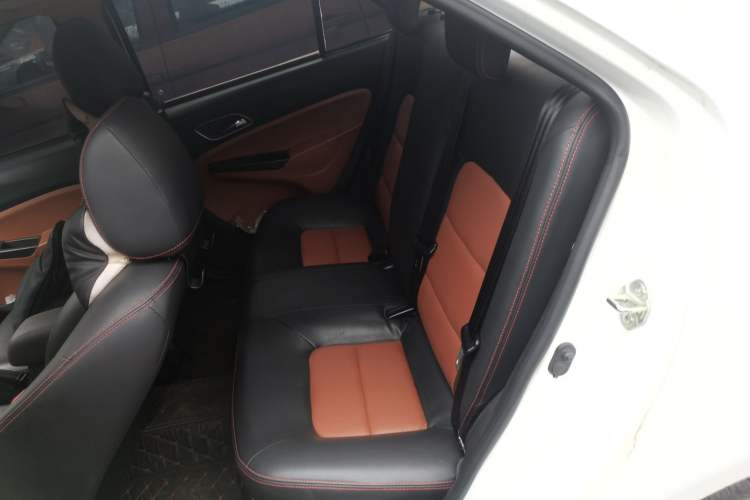 Used Geely Auto Diamond 2016 1.5L Manual Elite Edition
