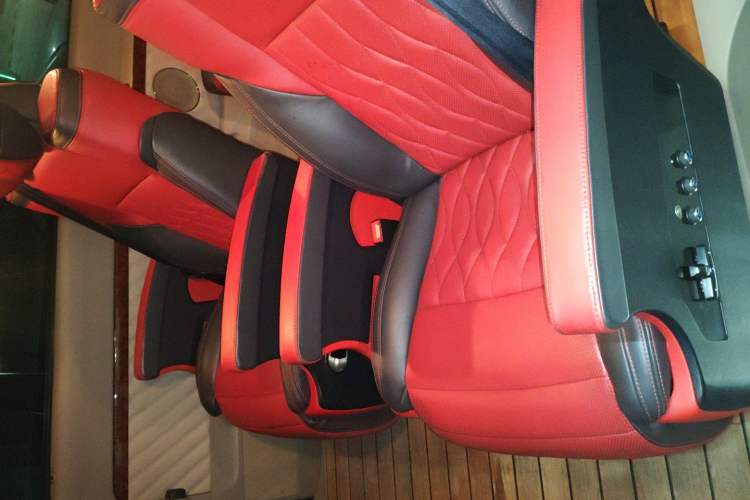 Used Mercedes-Benz Viano  Left Rear Seat