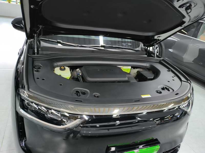 Used Hima AITO M8 2025 Extended-Range Max+ Version 53.4 kWh 6-Seater Edition — 19