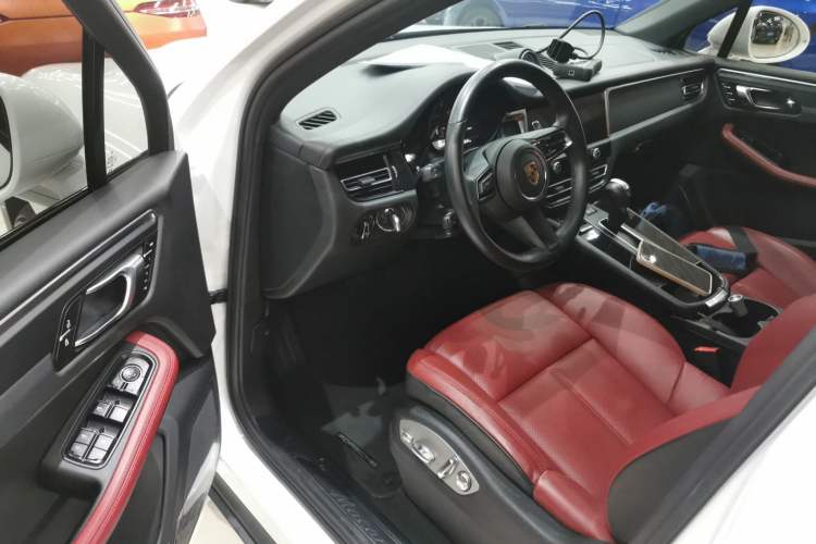 Used Porsche Macan 2023 Macan 2.0T
