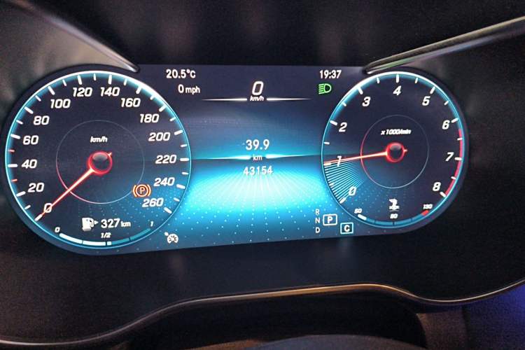 Used Mercedes-Benz GLC 2021 GLC 260 L 4MATIC Luxury Model