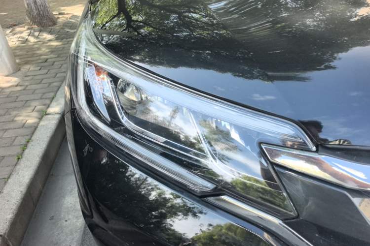 Used Honda CR-V 2016 2.0L two-wheel drive Urban Edition
