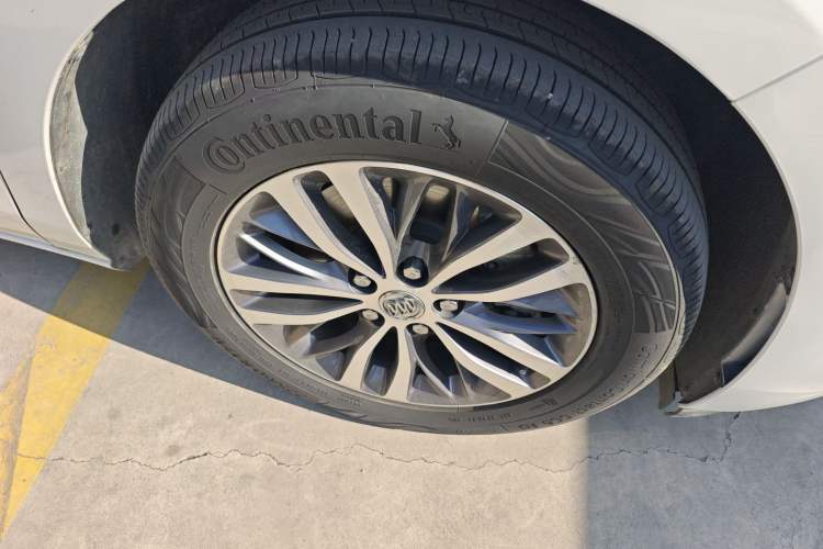 Used Buick GL8 2018 ES 28T Luxury Model China VI Standard Right Front Wheel Hub