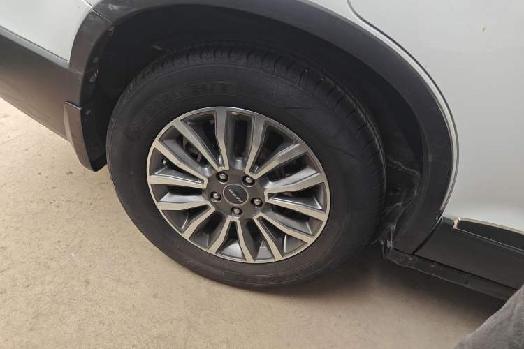 Used Haval H6 2015 Sport Edition 1.5T Automatic Two-Wheel Drive Luxury Model