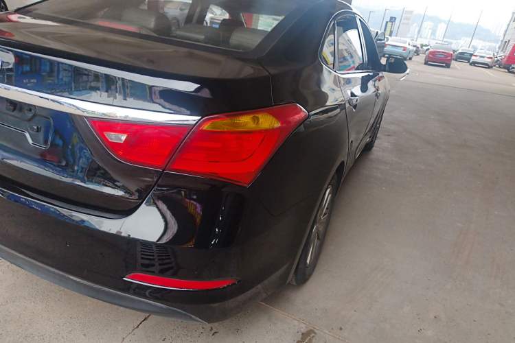 Used Hyundai Mistra 2014 1.8L Automatic Smart GLS