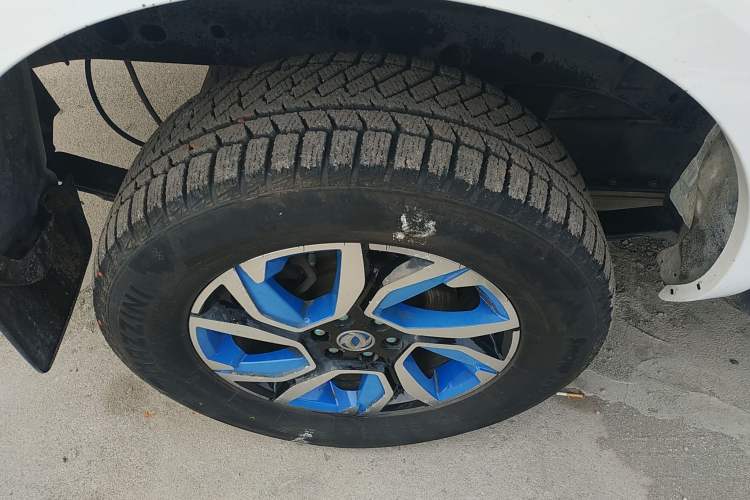 Used Dongfeng Ruichi 6 2020 EV model
