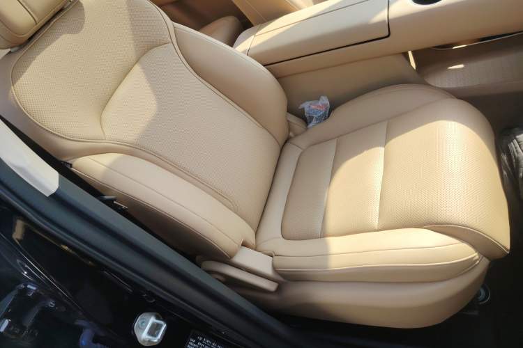 Used Landian E5 PLUS 2026 Model, 165km Long-Range First-Adoption Edition, 7-seater