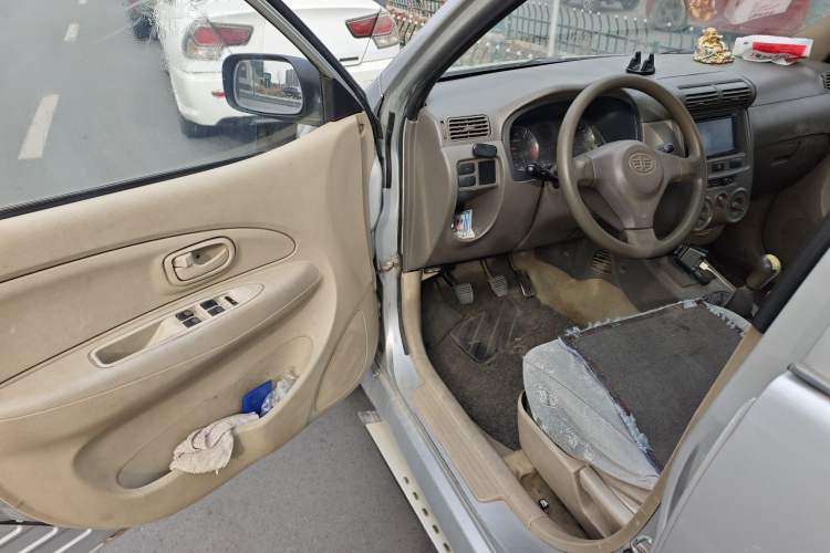 Used FAW Senya M80 2014 1.3L Manual 5-Seater Value Edition
