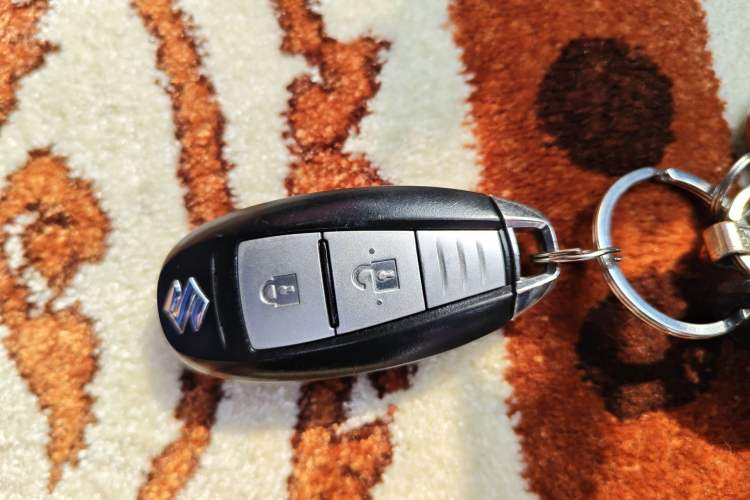 Used Suzuki Vitara S-Cross 2017 1.6L CVT Two-Wheel Drive Urban Fashion Model
