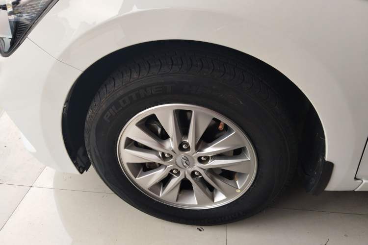 Used Hyundai Celesta 2018 1.6L Automatic GL Enjoyment Edition China VI compliant