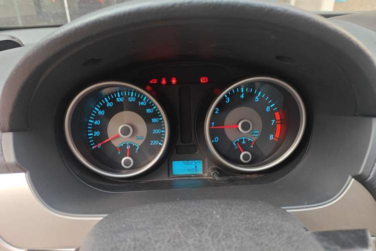 Used Buick Excelle 2013 1.5L Manual Classic Model