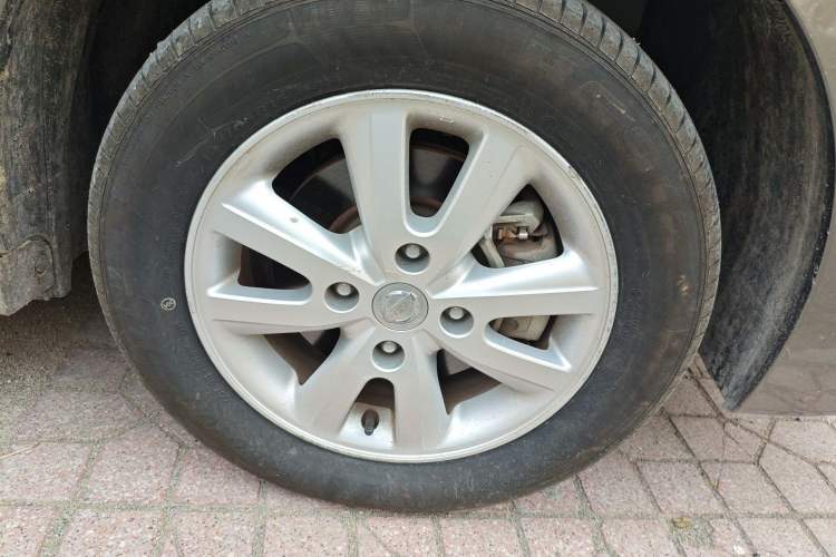 Used Nissan Sylphy 2018 Classic 1.6XE+ CVT Leading Edition Right Front Wheel Hub