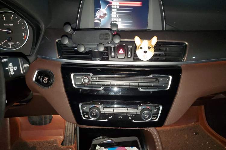 Used BMW X1 2016 sDrive20Li Luxury Model
