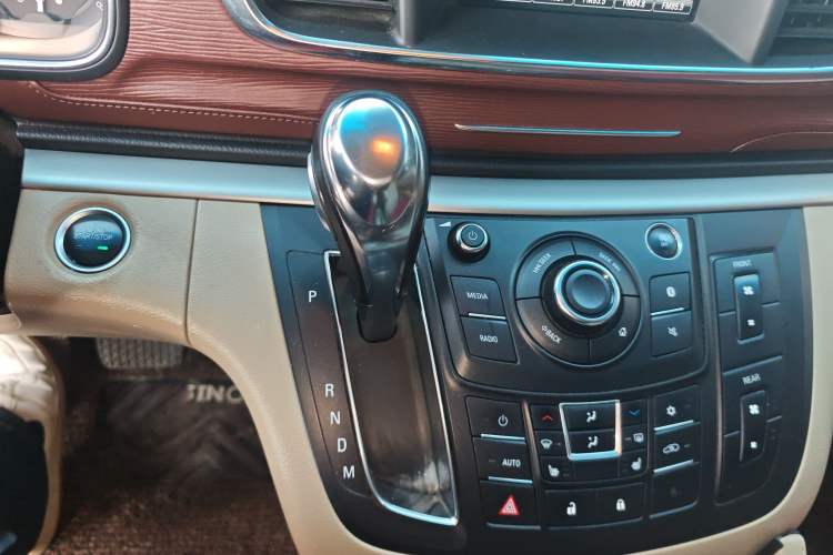 Used Buick GL8 2018 28T Prestige Version China VI Standard