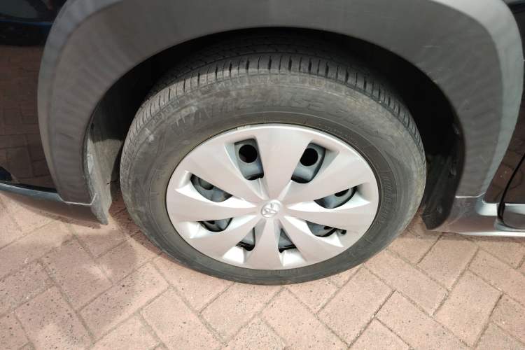 Used Toyota YARiS L Zhi Xuan 2022 X-Trail 1.5L CVT Leading PLUS Edition Left Front Wheel Hub