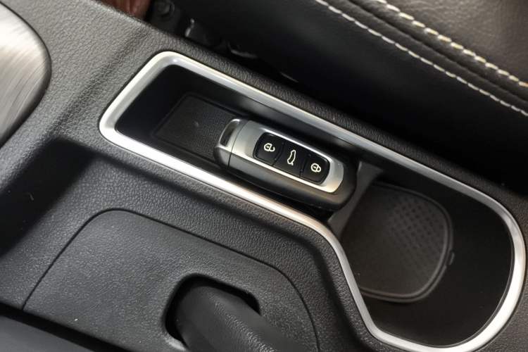 Used Geely Auto Vision X3 2017 1.5L Automatic Luxury Model