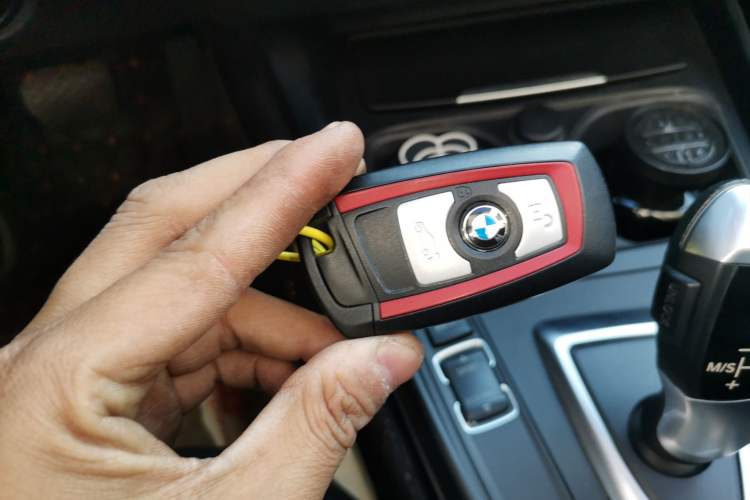 Used BMW 2 Series 2015 220i Convertible Coupe Leading Model
