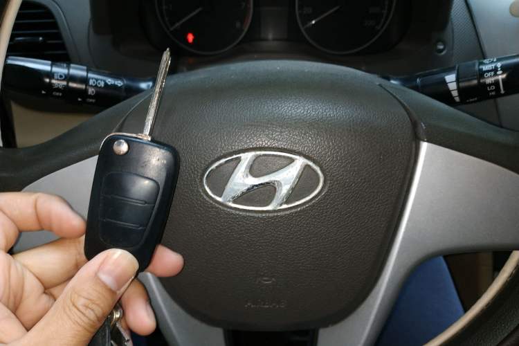 Used Hyundai Verna (older generation) 2010 Sedan 1.4L Manual Comfort GS
