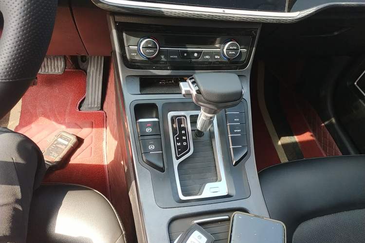 Used Geely Auto Emgrand GL 2021 UP 1.4T CVT Leading Edition
