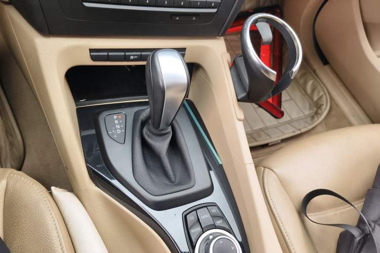 Used BMW X1 2012 sDrive18i Luxury Edition