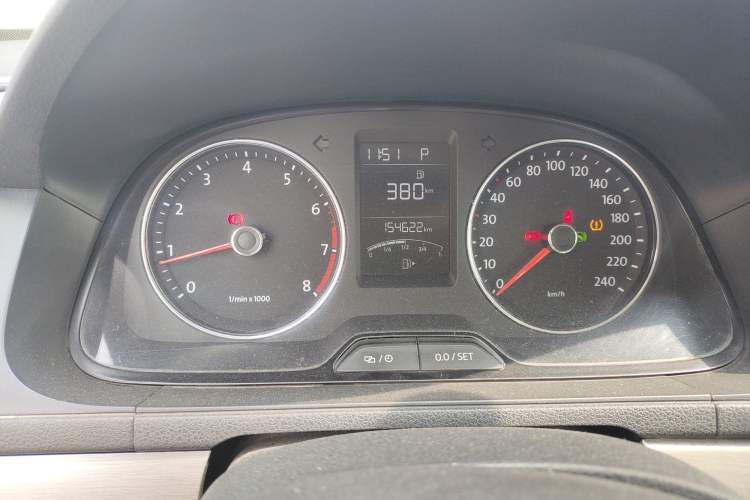 Used Volkswagen Lavida 2013 Revised Version 1.4 TSI DSG Comfort Edition
