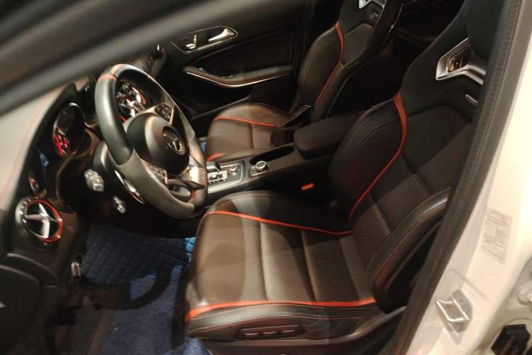 Used Mercedes-Benz GLA AMG 2017 Facelifted AMG GLA 45 4MATIC
