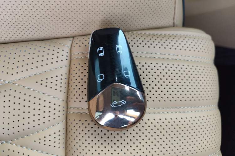 Used VOYAH Dream 2022 0-Emission Edition Dream+ Smart Range Package – 605 km