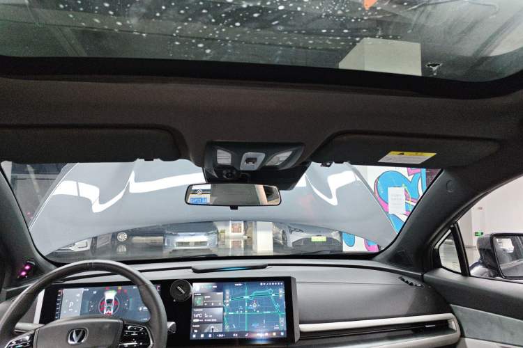 Used CHANGAN UNI-T 2023 2nd Generation 1.5T Flagship Version
