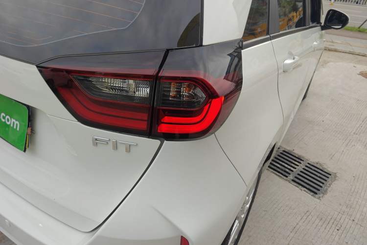 Used Honda Fit 2021 1.5L CVT Trend Edition Exterior 3