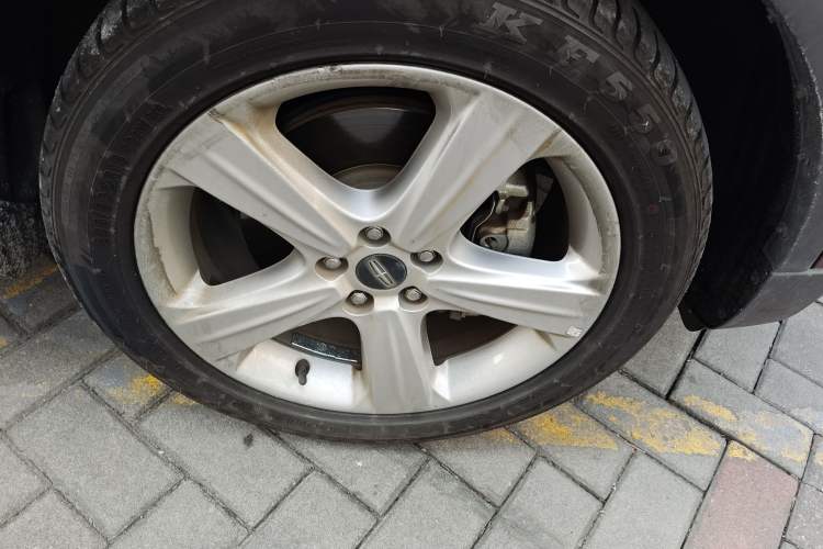 Used Lincoln MKC 2017 2.0T Two-Wheel Drive Deluxe Edition
