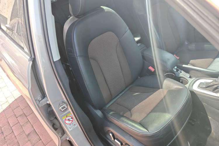 Used Audi Q3 2018 30th Anniversary Edition 35 TFSI Fashion Model
