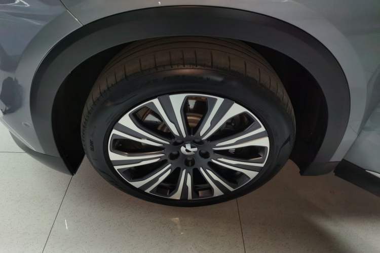 Used Nio ES8 2024 75 kWh Exterior 4