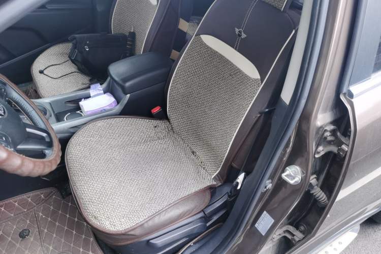 Used Kia Sportage R 2015 2.0L Automatic Two-Wheel Drive GLS Left Front Seat