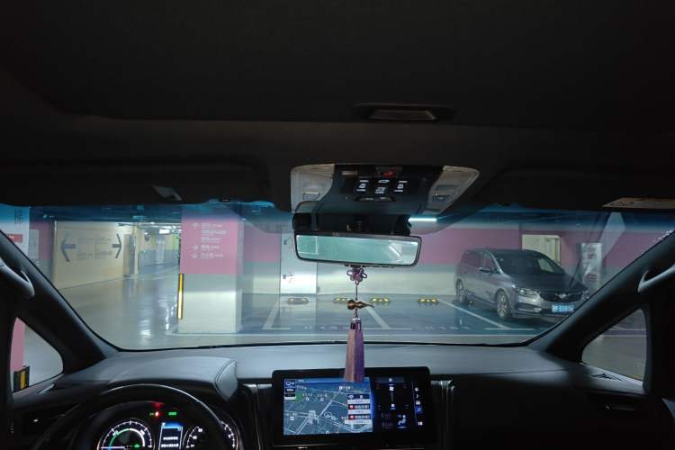 Used Lexus LM 2020 300h Seven-Seat Elegant Edition Headliner