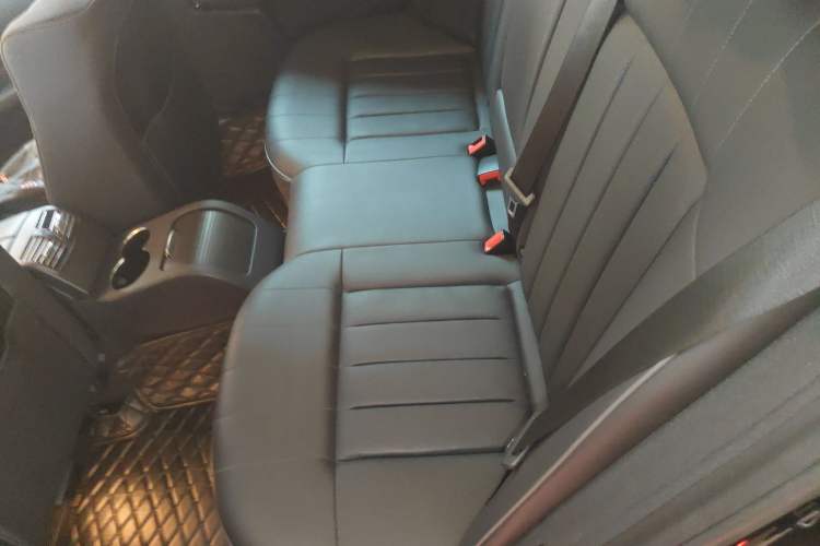 Used Mercedes-Benz E-Class 2015 Restyled E 260 L Sport Edition Left Rear Seat