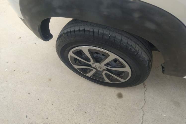 Used Dongfeng Fengon E1 2020 E-Motion Model
