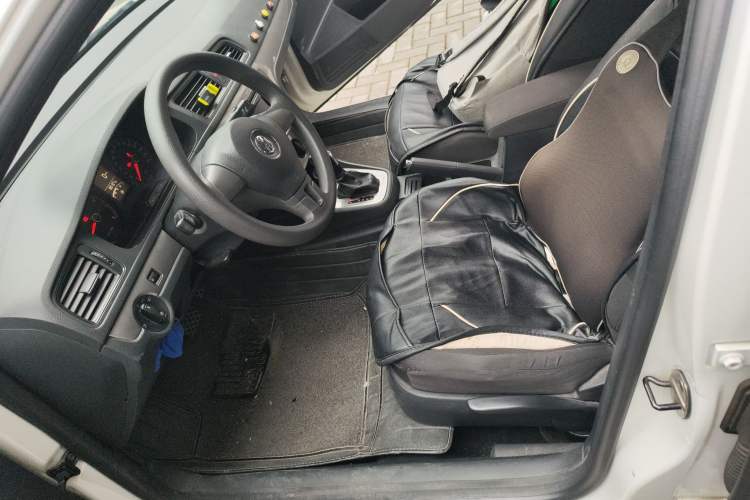 Used Volkswagen Lavida 2013 Revised Classic 1.6L Automatic Fashion Edition