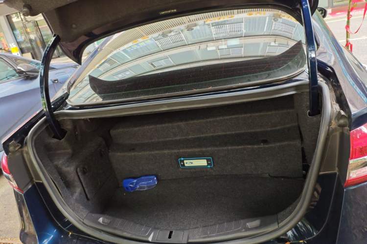 Used Ford Mondeo New Energy 2018 2.0 PHEV Smart-Controlled Fashion Edition China VI Standard
