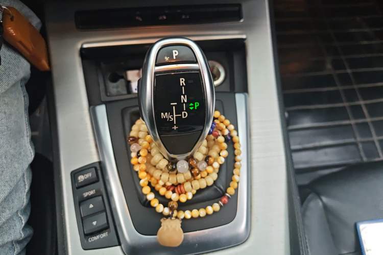 Used BMW Z4 2013 sDrive20i Leading Model Gear Lever