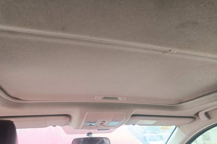 Used Mazda 3 Axela 2014 Sedan 1.5L Automatic Luxury Model