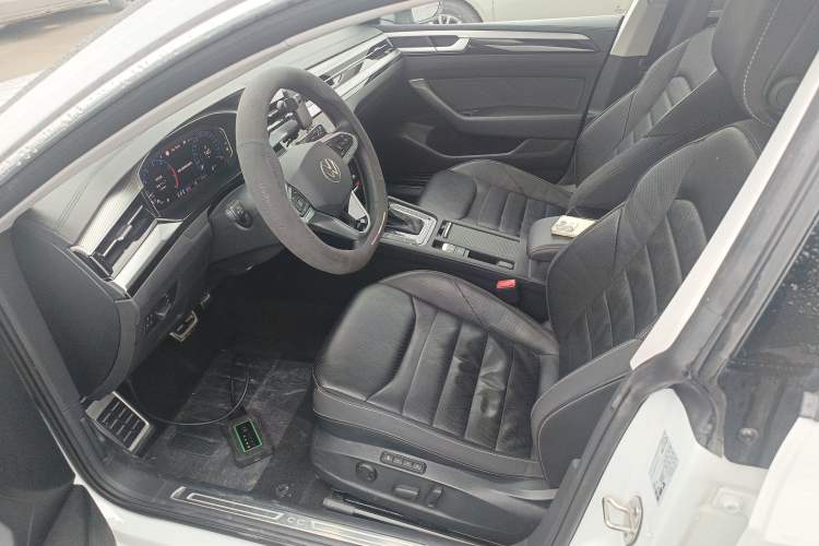 Used Volkswagen FAW-Volkswagen CC 2024 Estate Car 380TSI Hunter's Heart Edition