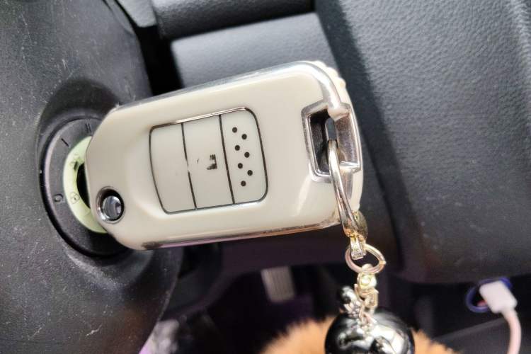 Used Honda Fit 2014 1.5L SE CVT Fashion Model Vehicle Key