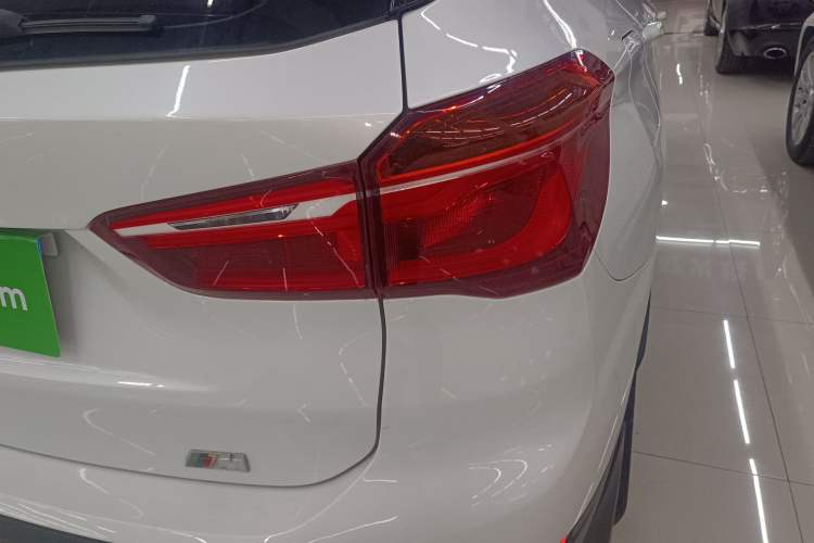 Used BMW X1 2019 sDrive18Li Premium Edition Exterior 3