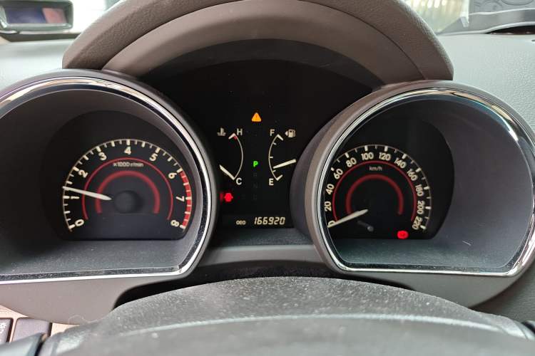 Used Toyota Highlander 2012 2.7L Two-Wheel Drive 7-Seater Luxury Edition