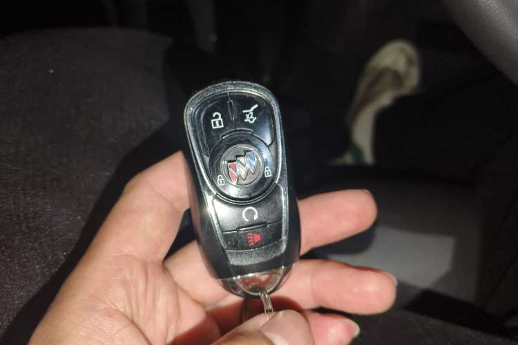 Used Buick Enclave 2020 28T Two-Wheel Drive Prestige Version