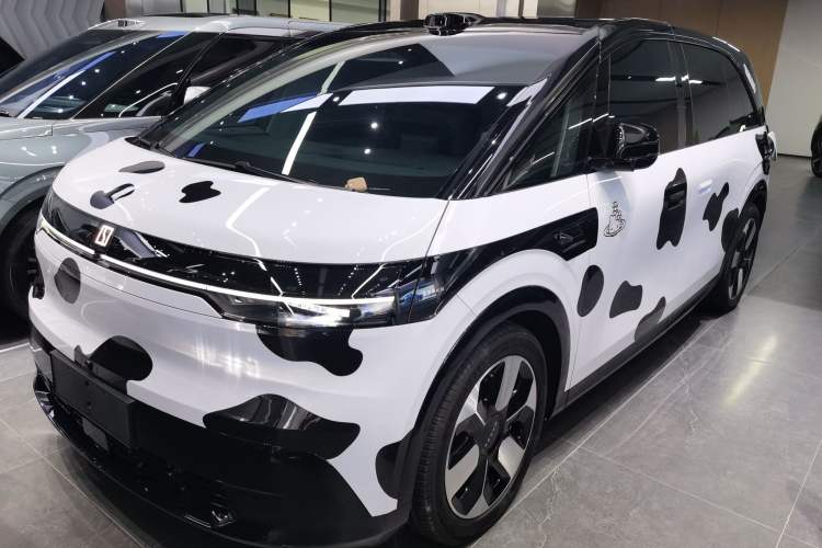 Used Zeekr MIX 2025 Long-Range Intelligent Driving Edition